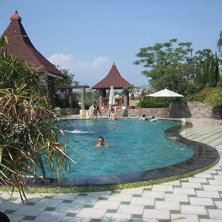 Green Wattana Hotel Sentul Bogor Eksteriør billede