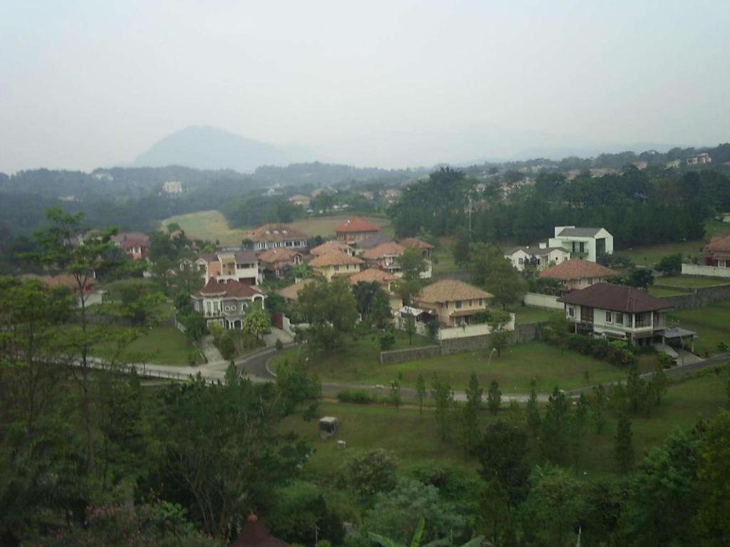 Green Wattana Hotel Sentul Bogor Eksteriør billede