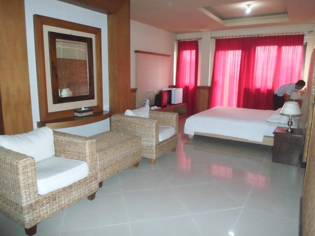 Green Wattana Hotel Sentul Bogor Eksteriør billede