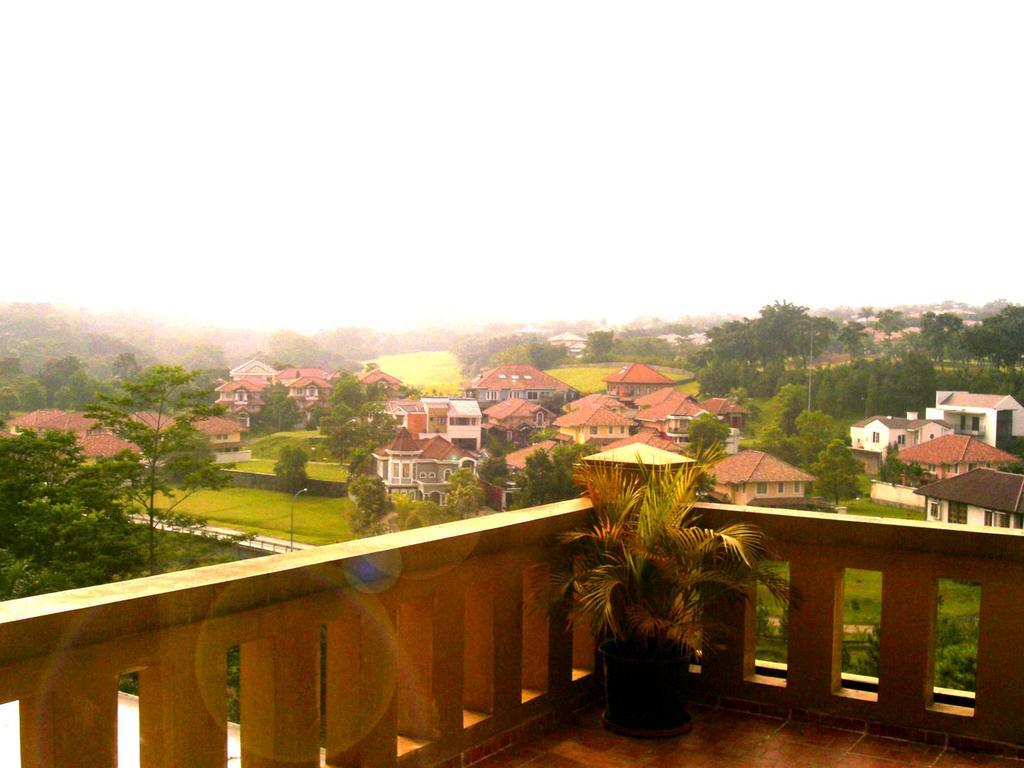 Green Wattana Hotel Sentul Bogor Eksteriør billede