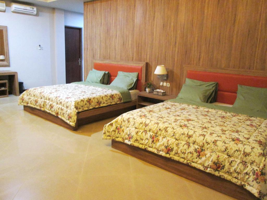 Green Wattana Hotel Sentul Bogor Eksteriør billede