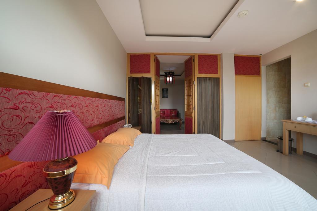Green Wattana Hotel Sentul Bogor Eksteriør billede