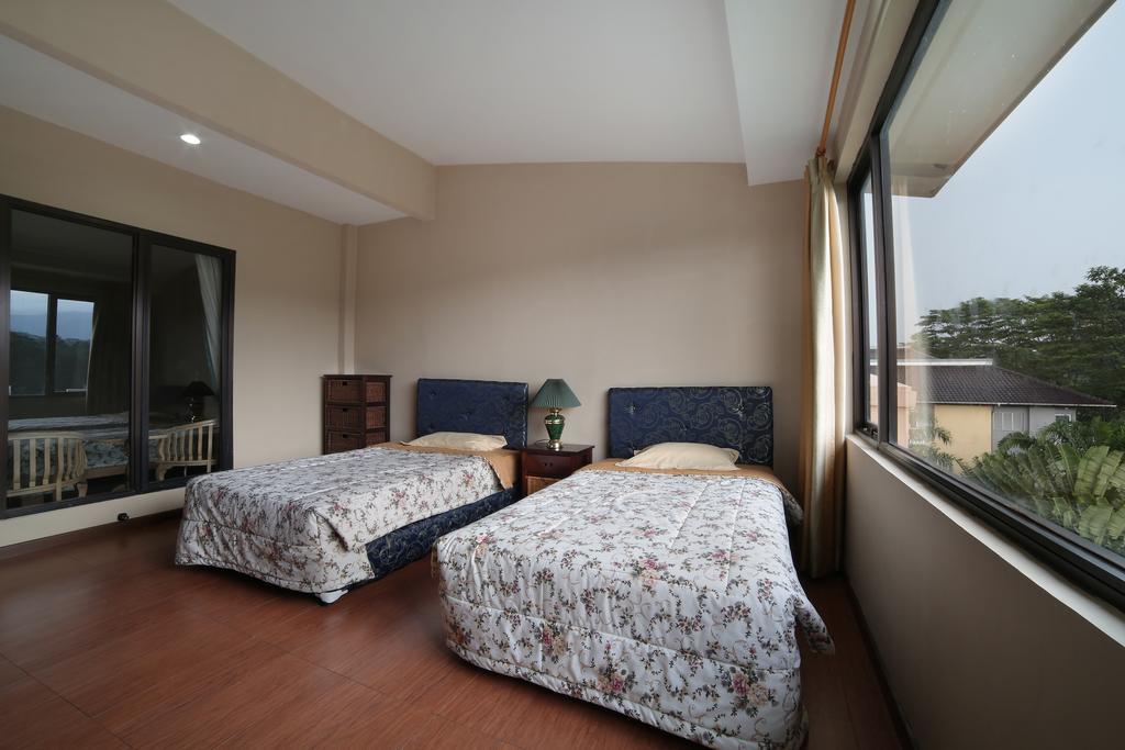 Green Wattana Hotel Sentul Bogor Eksteriør billede